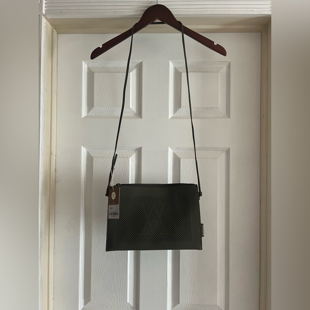 Vivaia Lucy The Envelope Crossbody Bag - Picture 3 of 12